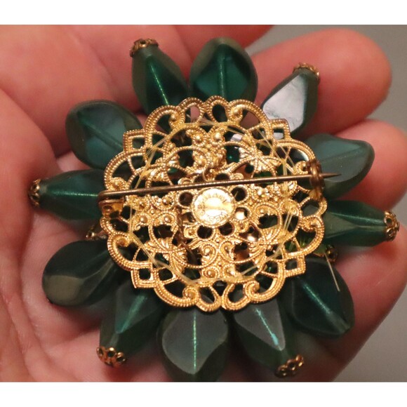 Vintage West Germany Green Brooch Fancy Beads Stamped Filigree - Picture 5 of 5